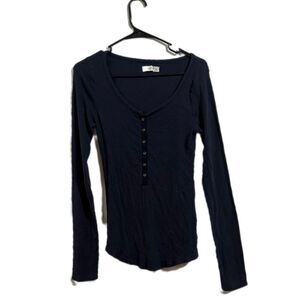 Abercrombie and Fitch women’s large scoopneck ribbed top ￼